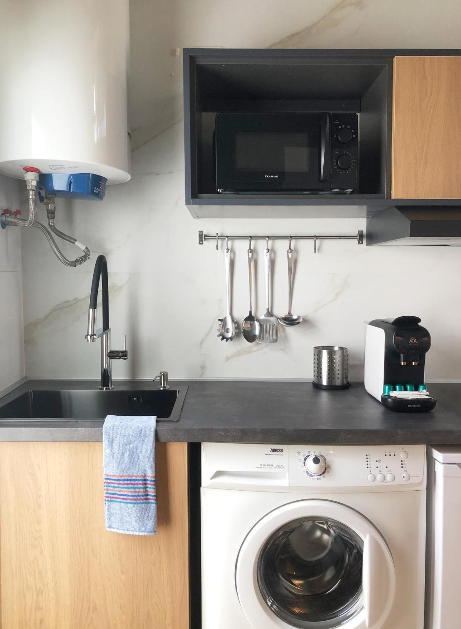 Inhome Apartment *